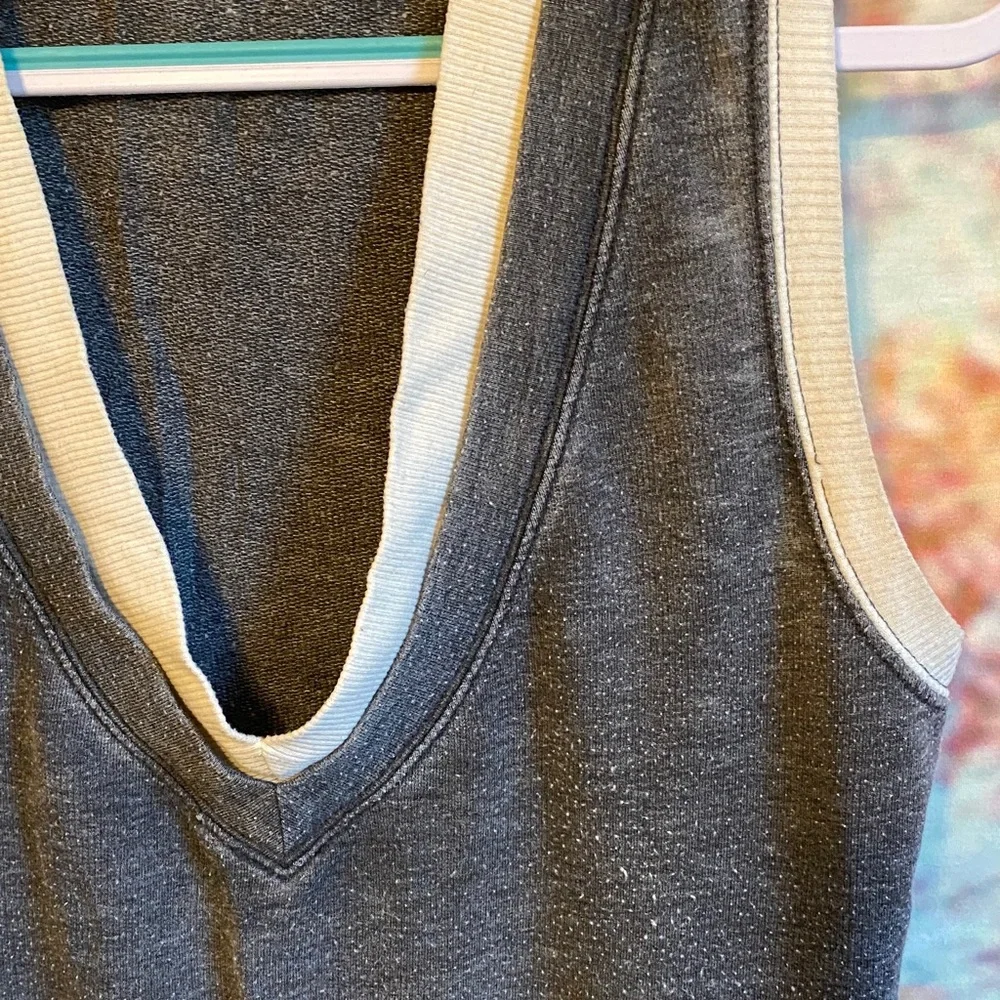 Free People distressed Gray and White Sleeveless V-neck Bodysuit activewear - Picture 2 of 9